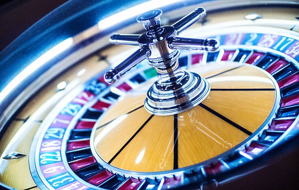 Lightning Roulette table showing multiplier-enhanced numbers on kaisar138 live stream